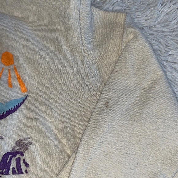 (3 for $10) old navy Dino top 🦕 - Picture 4 of 5